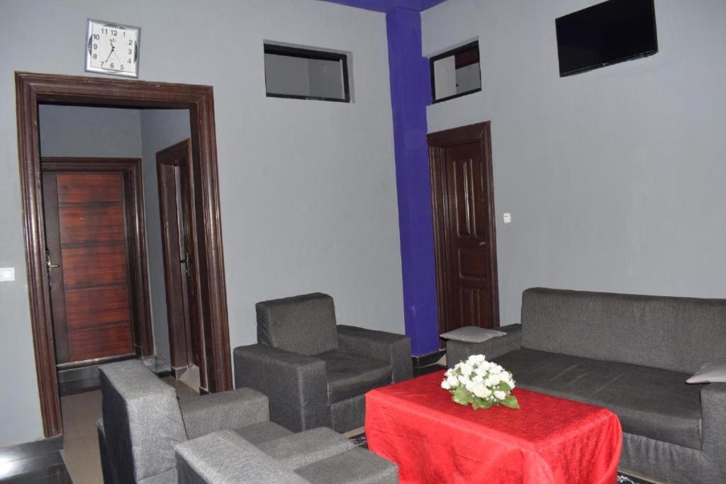 Hotel Kangaroo Μπουζουμπούρα Εξωτερικό φωτογραφία