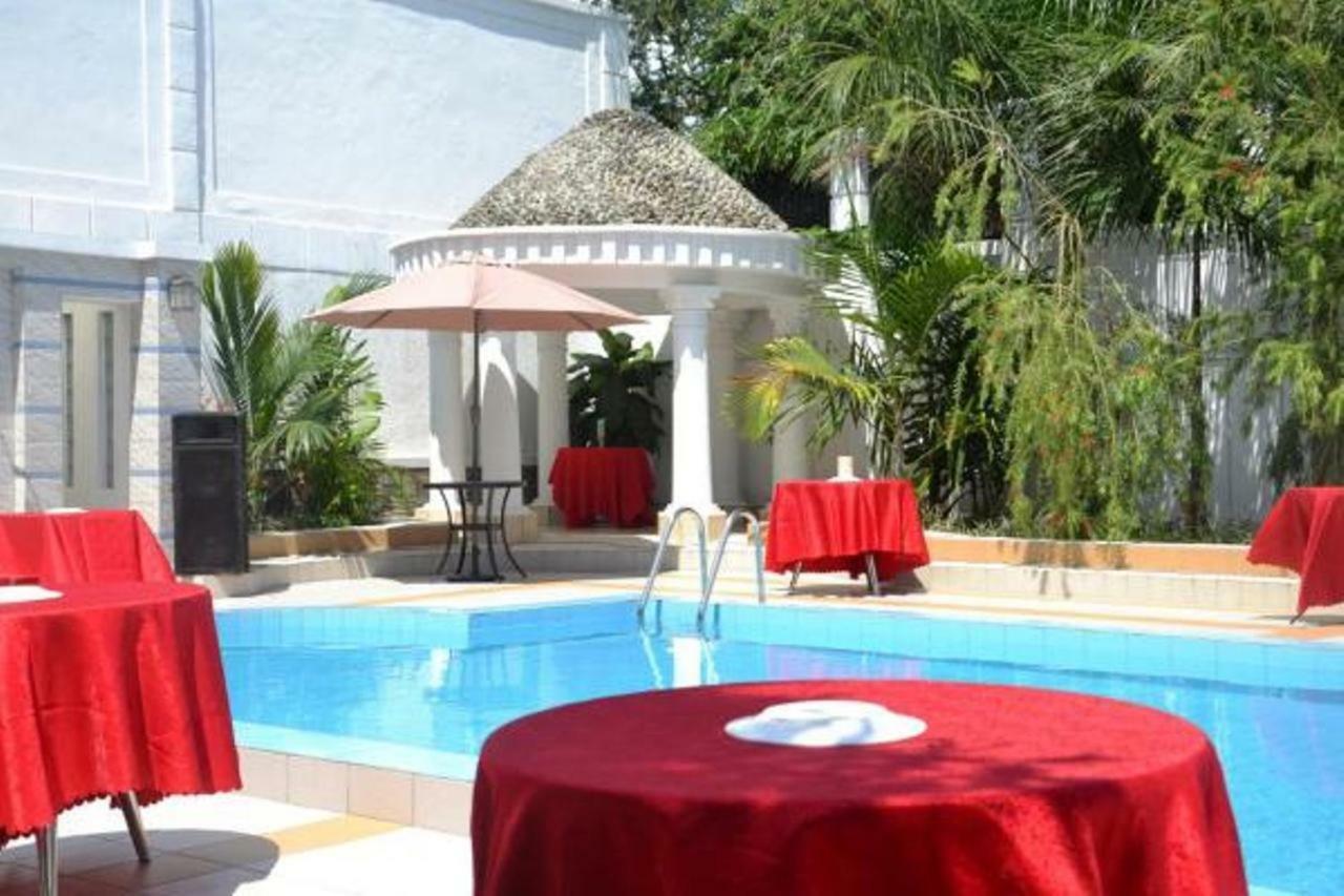 Hotel Kangaroo Μπουζουμπούρα Εξωτερικό φωτογραφία
